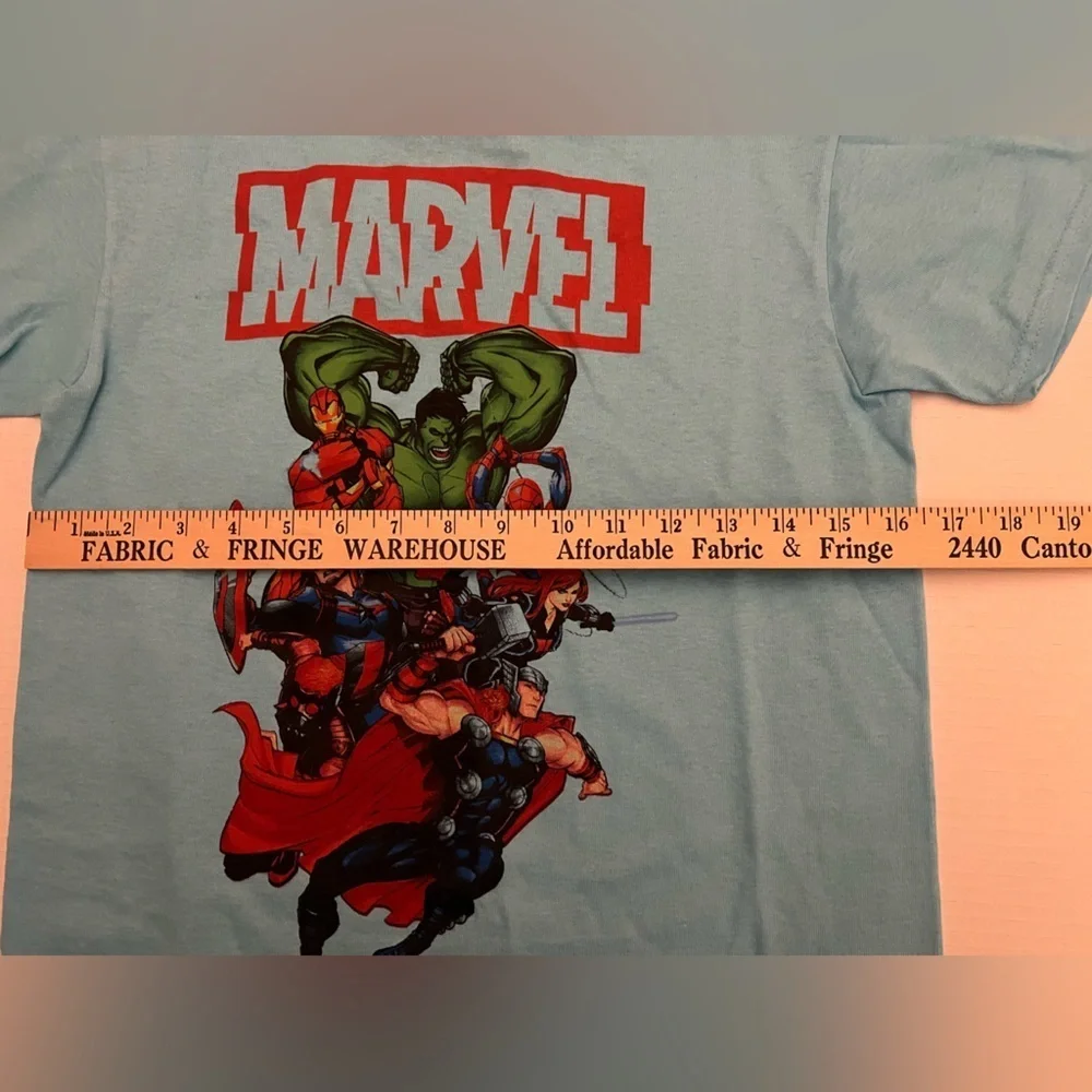 MARVEL BOYS CLASSIC SHORT SLEEVE TEE SHIRT SIZE 6-7 LIGHT BLUE BRAND NEW IN PKG
